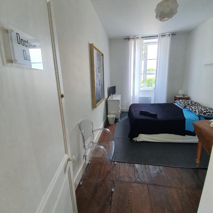 Maison Laurenza 2 Chambres D'Hotes Saint-Jean-de-Liversay ภายนอก รูปภาพ